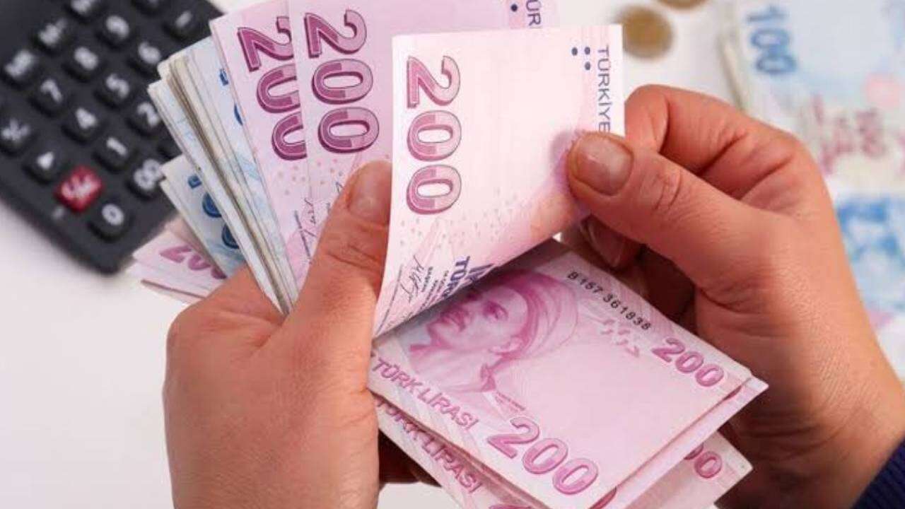 9 Eylül 1999 sonrası sigortalılara müjde kapıda: Kademeli emeklilik için Meclis düğmeye bastı, işte yaş ve prim formülü! 6
